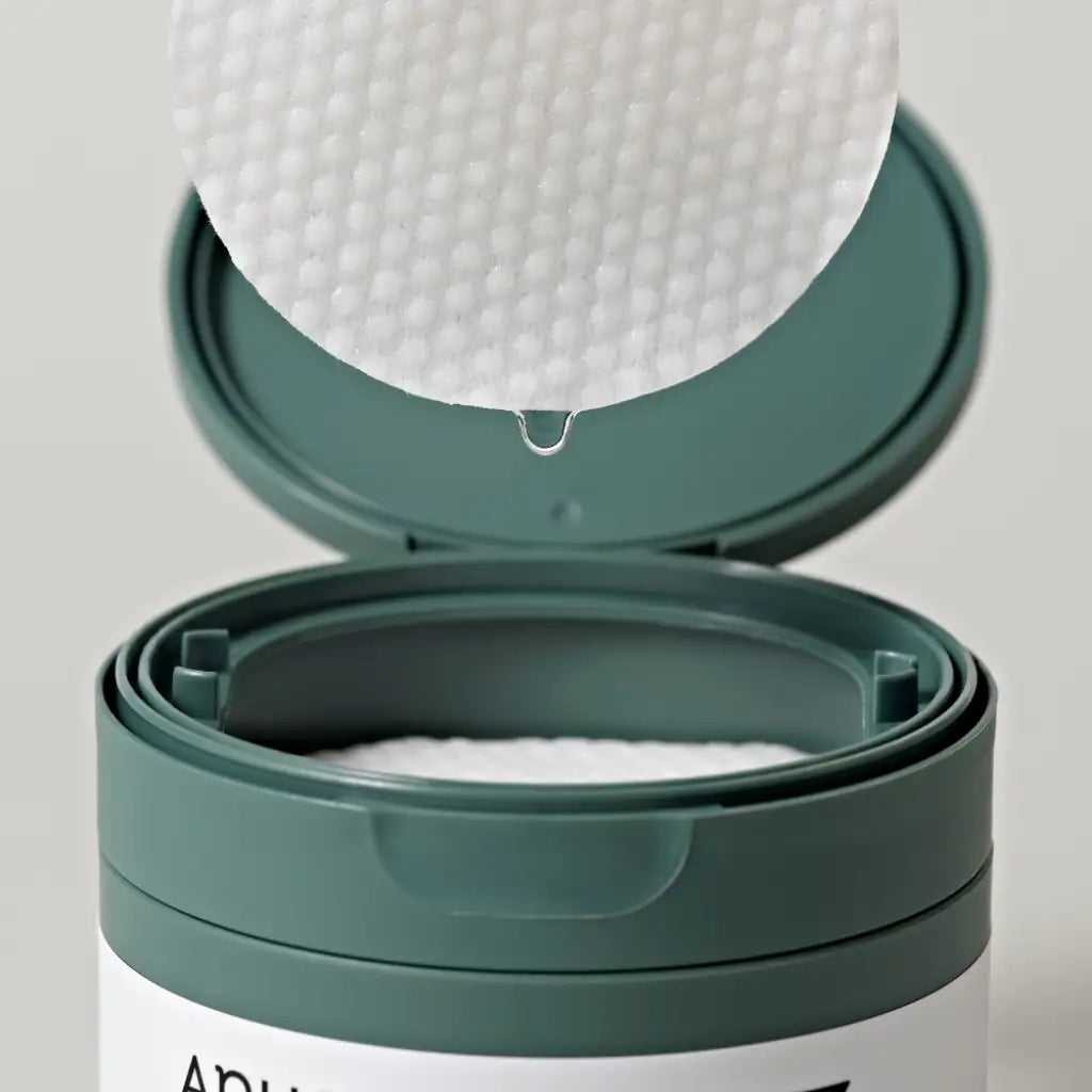 Anua Heartleaf 77% Clear Pad 70 pads - Pads toniques vegan exfoliant et calmant - texture - Kbeauty Korean skincare Europe fast delivery - Skincare coréenne Skinorea shop Paris France livraison rapide - yesstyle