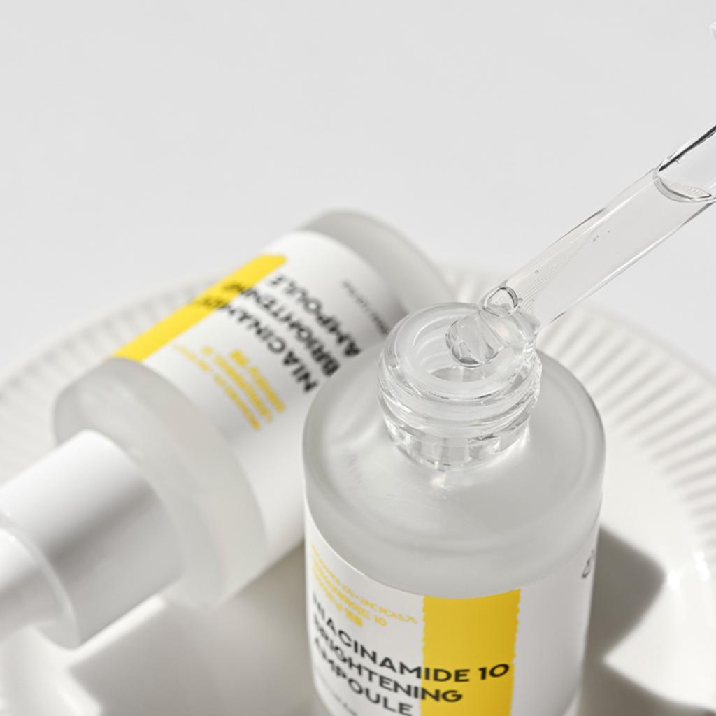 Neulii Niacinamide 10 Brightening Ampoule 30ml - Ampoule Neulii réduisant les imperfections de la peau - texture - K-beauty soin cosmétique corée Skinorea shop France livraison rapide - yesstyle
